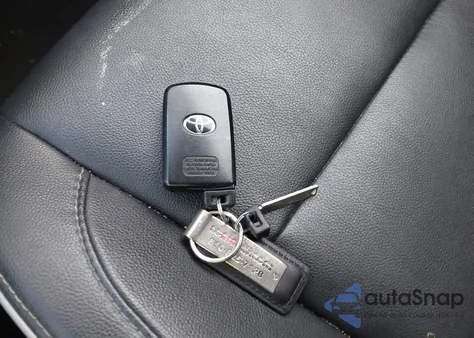 2018 Toyota Corolla Xle from USA, damaged, VIN 2T1BURHE1JC104408